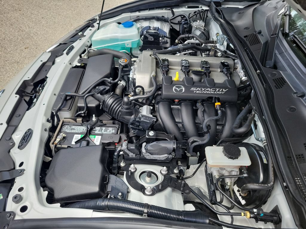 Used 2016 MAZDA MX-5 Miata Grand Touring RWD image 37
