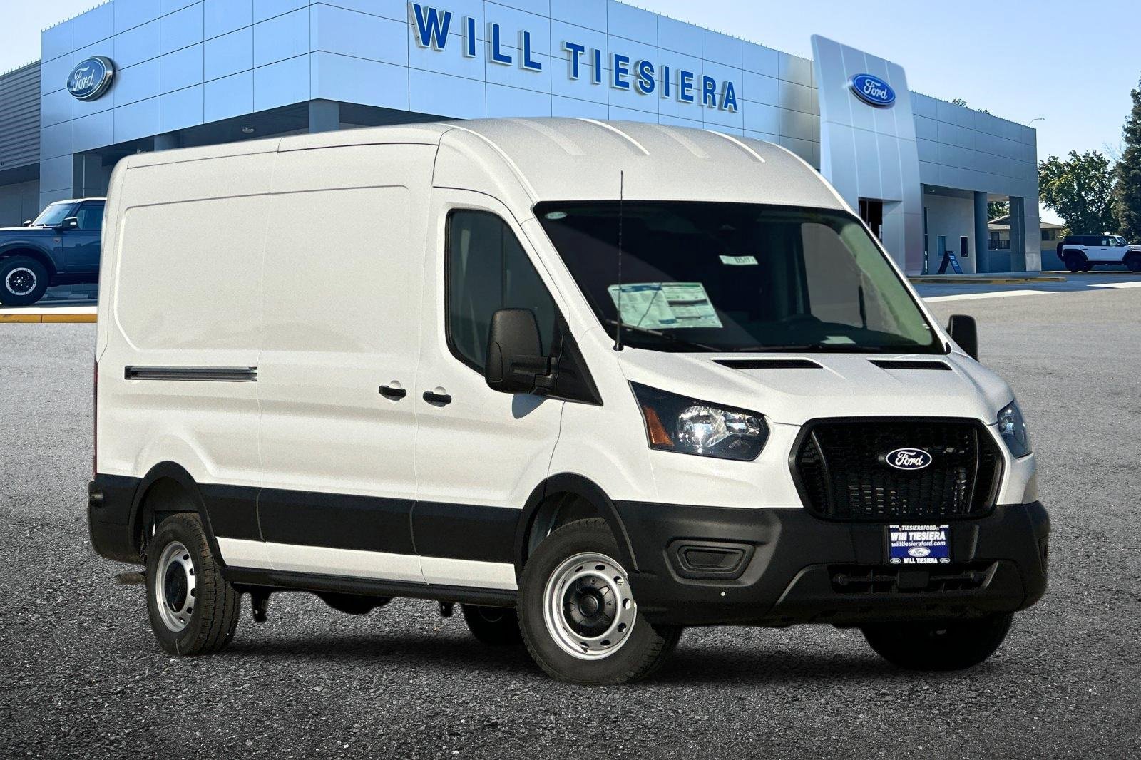 New 2026 Ford Transit 250 148 Medium Roof w/ Load Area Protection Package image 2