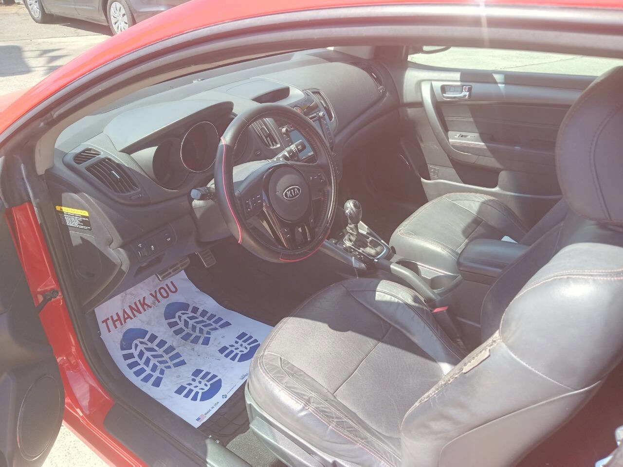 Used 2013 Kia Forte Koup SX w/ Tech Pkg image 6