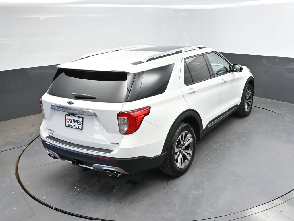 Used 2020 Ford Explorer Platinum w/ Premium Technology Package AWD/4WD image 32