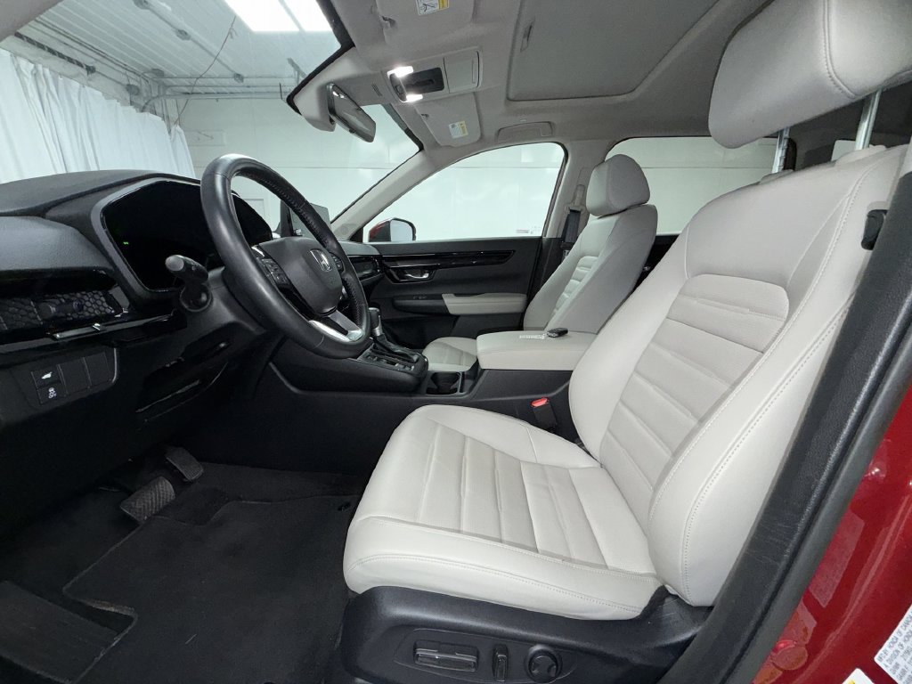 Used 2025 Honda CR-V EX-L image 12