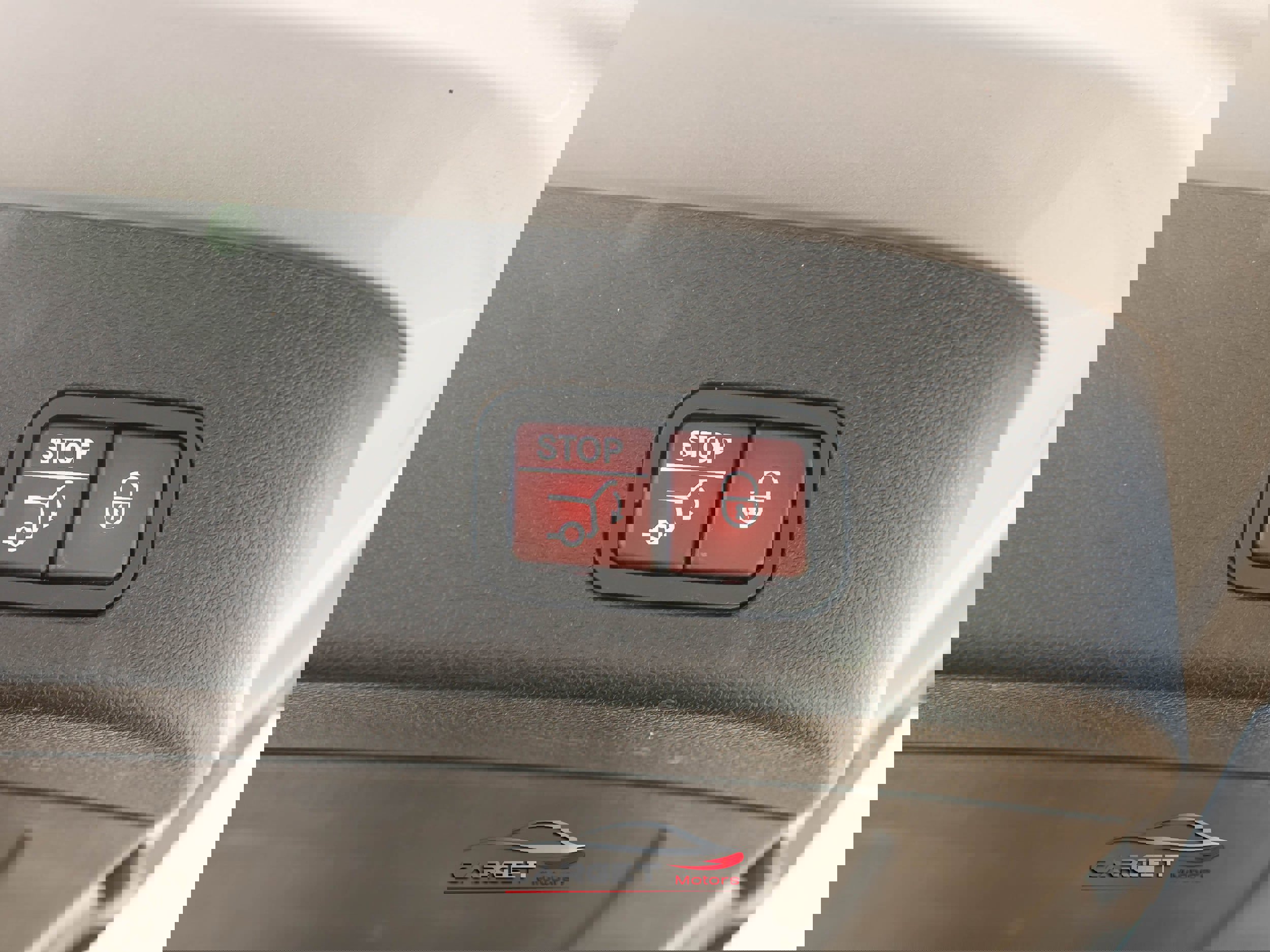 Used 2018 Mercedes-Benz GLS 450 4MATIC w/ Premium Package image 51