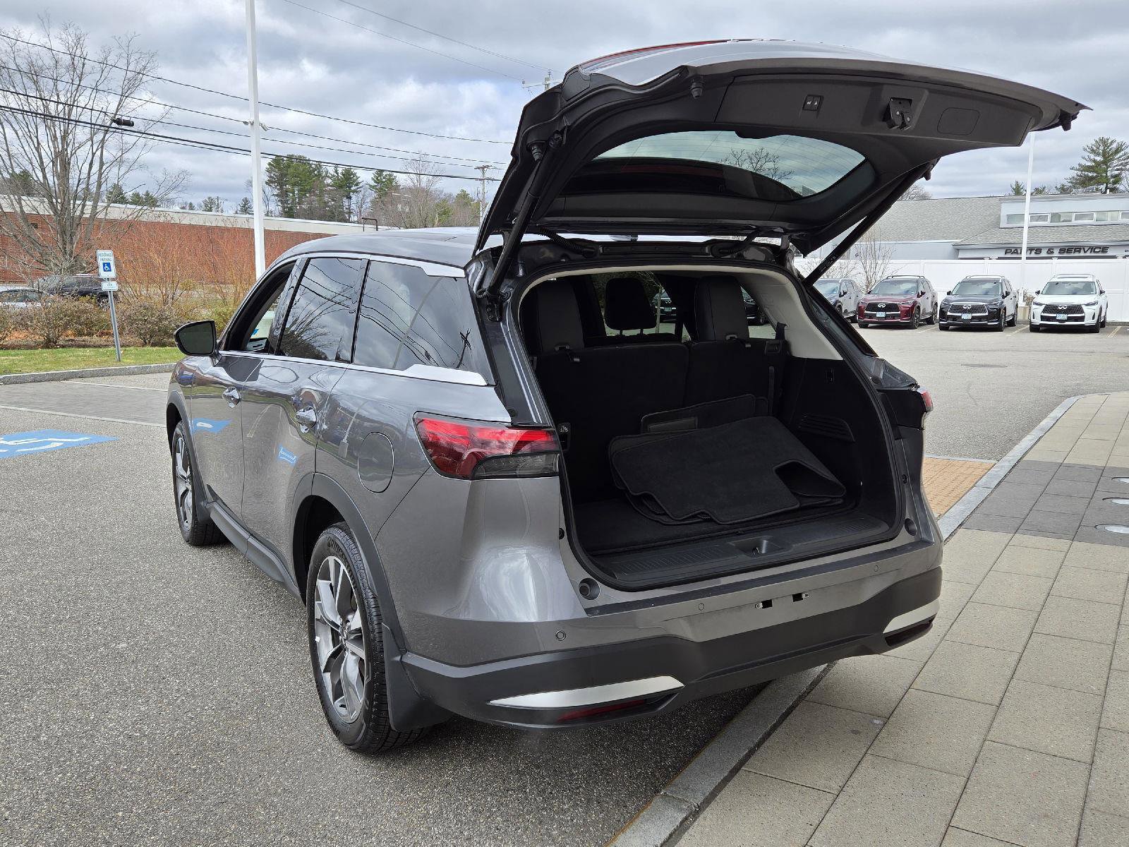 Certified 2026 INFINITI QX60 Pure w/ Cargo Package image 20