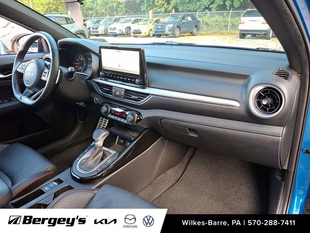 Used 2022 Kia Forte GT w/ GT2 Package image 37