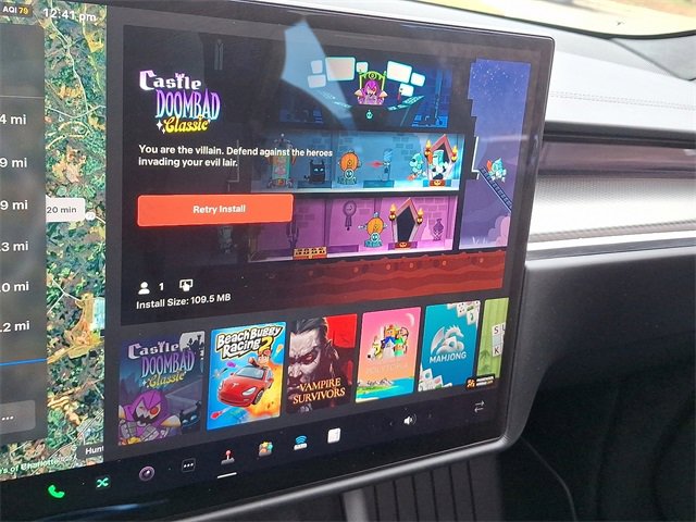 Used 2022 Tesla Model S Plaid image 24