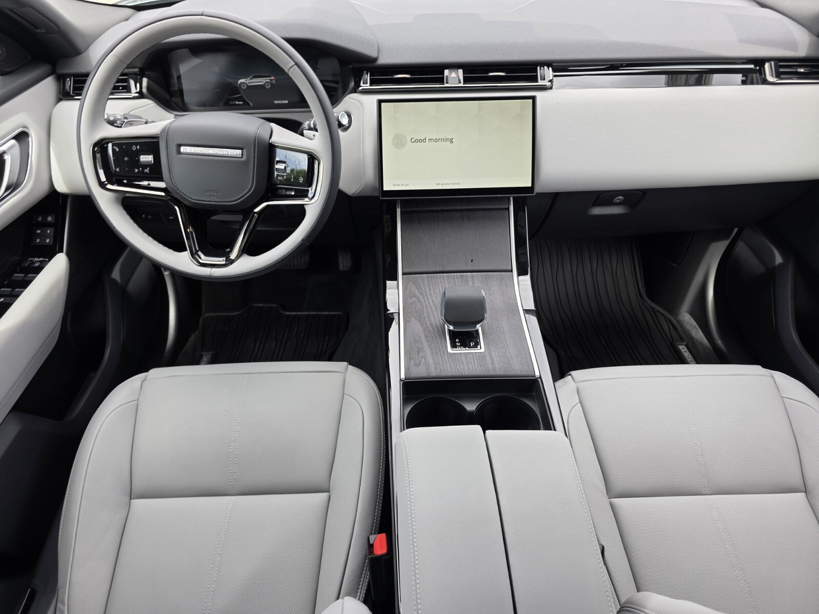 Used 2026 Land Rover Range Rover Velar S AWD/4WD image 4