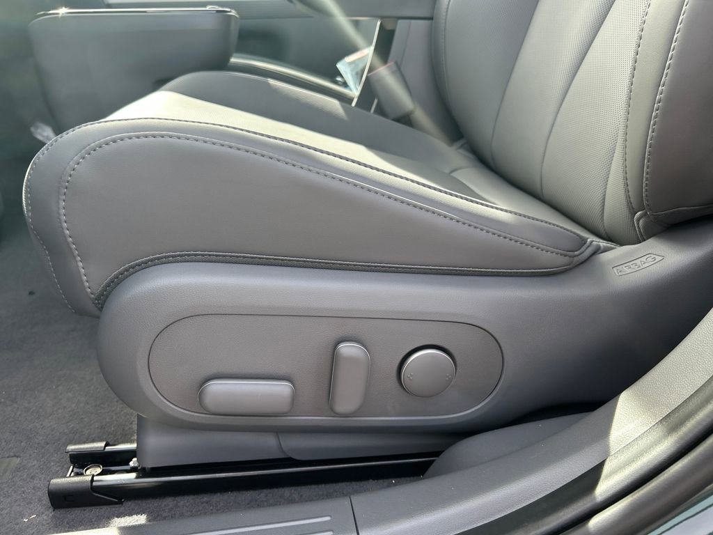 New 2026 Hyundai Ioniq 5 SEL image 7