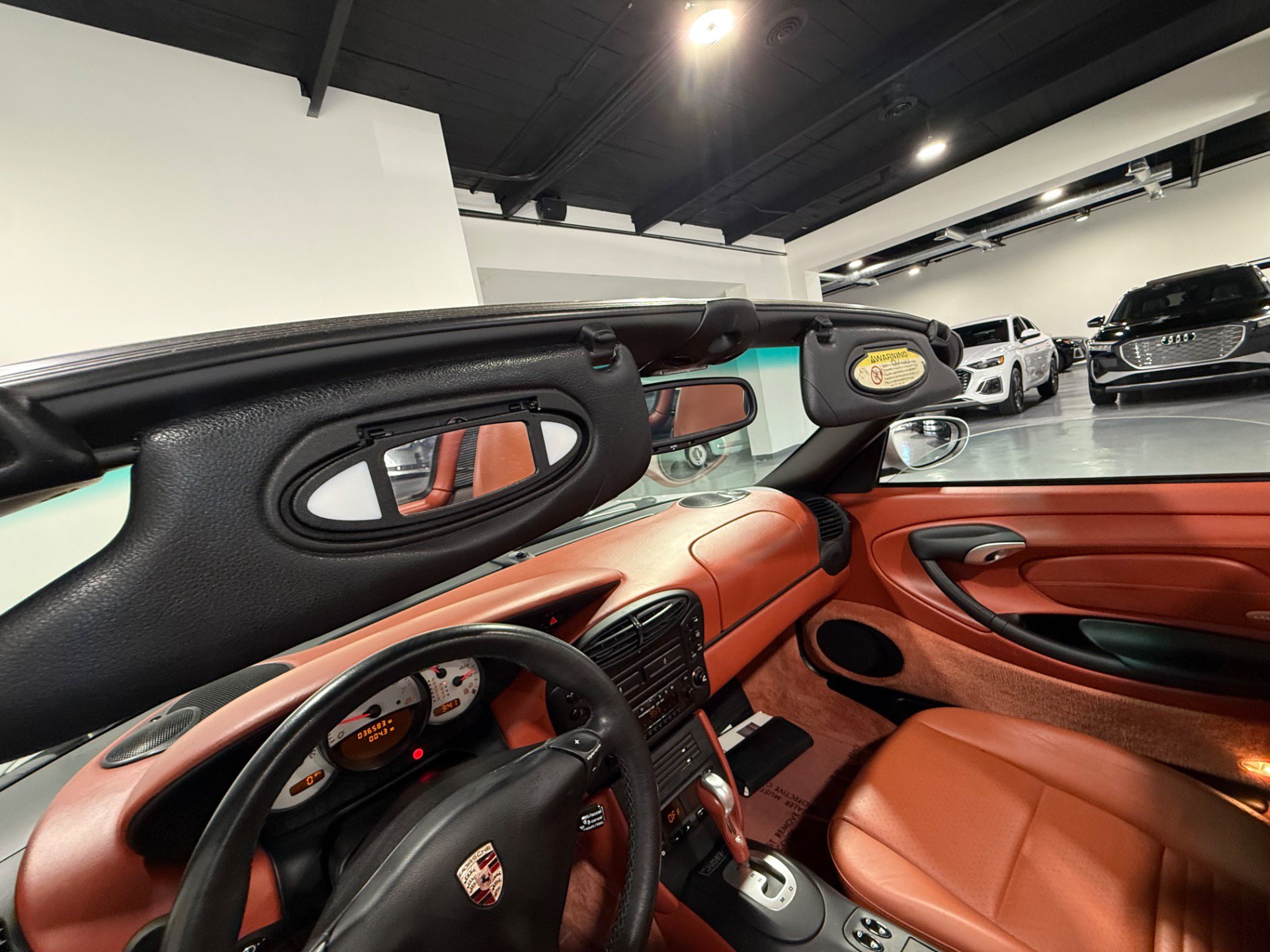 Used 2001 Porsche Boxster RWD image 30