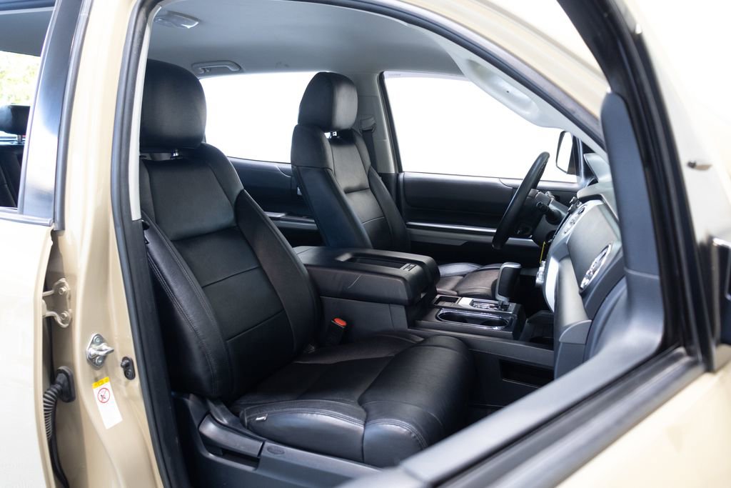 Used 2018 Toyota Tundra SR5 w/ TRD Off Road Package AWD/4WD image 25