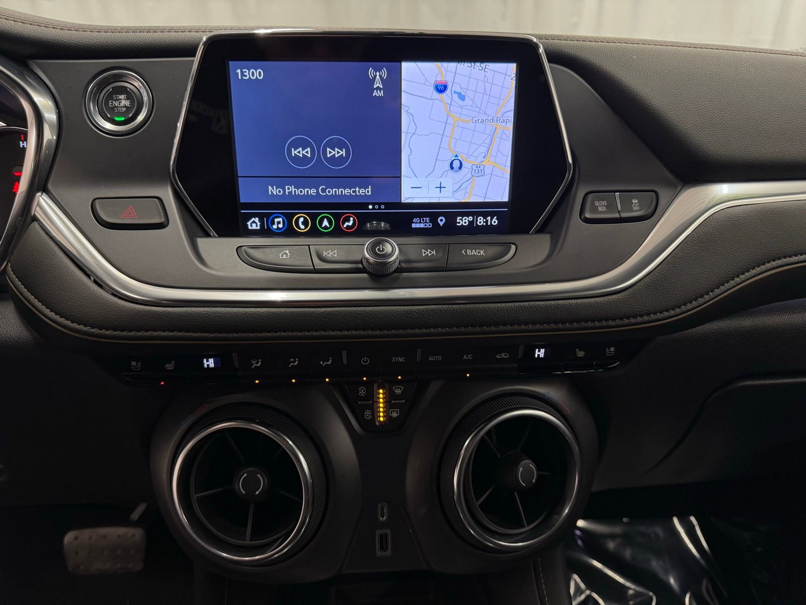 Used 2019 Chevrolet Blazer Premier w/ Driver Confidence II Package image 14