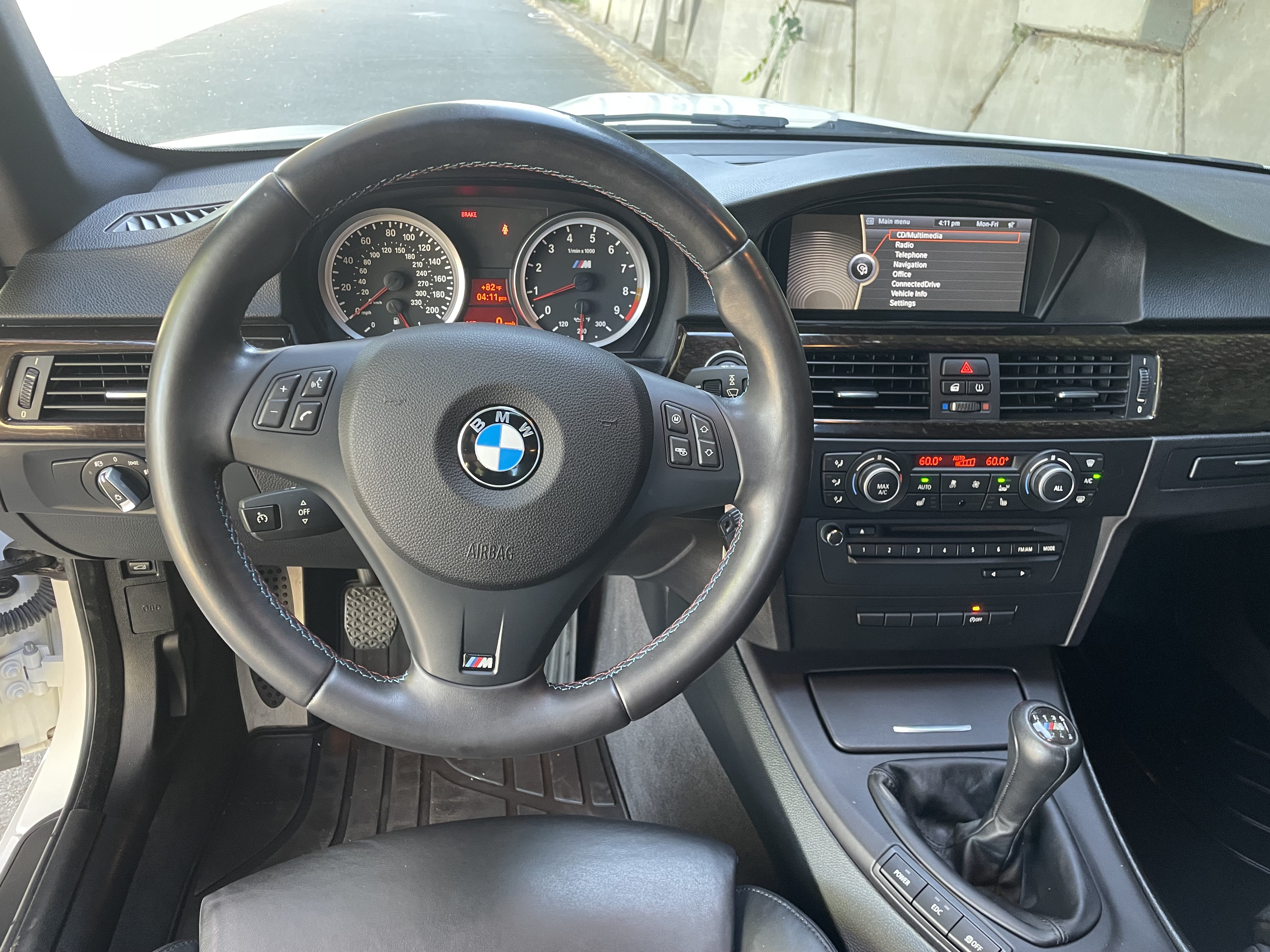 Used 2013 BMW M3 Coupe RWD image 9
