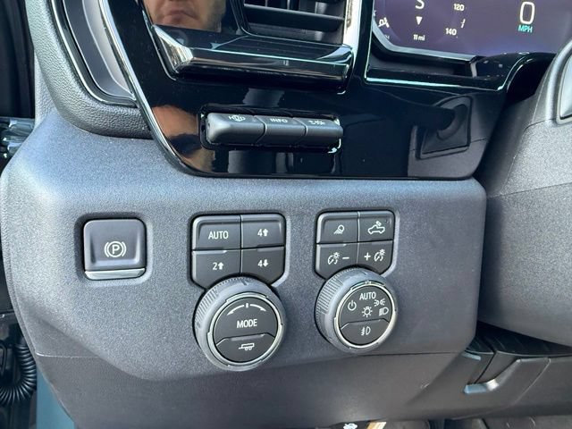 New 2026 Chevrolet Silverado 2500 ZR2 w/ LPO, Dark Essentials Package AWD/4WD image 18