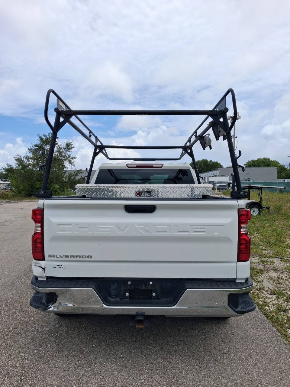 Used 2023 Chevrolet Silverado 1500 W/T w/ Trailering Package AWD/4WD image 7