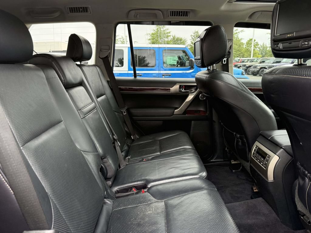 Used 2011 Lexus GX 460 Premium AWD/4WD image 16