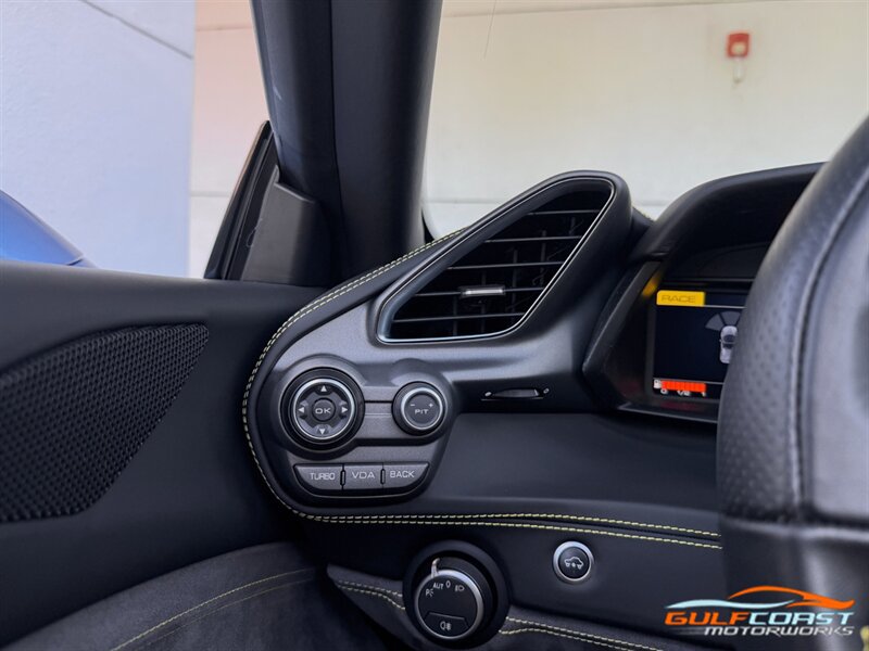 Used 2019 Ferrari 488 Spider RWD image 18