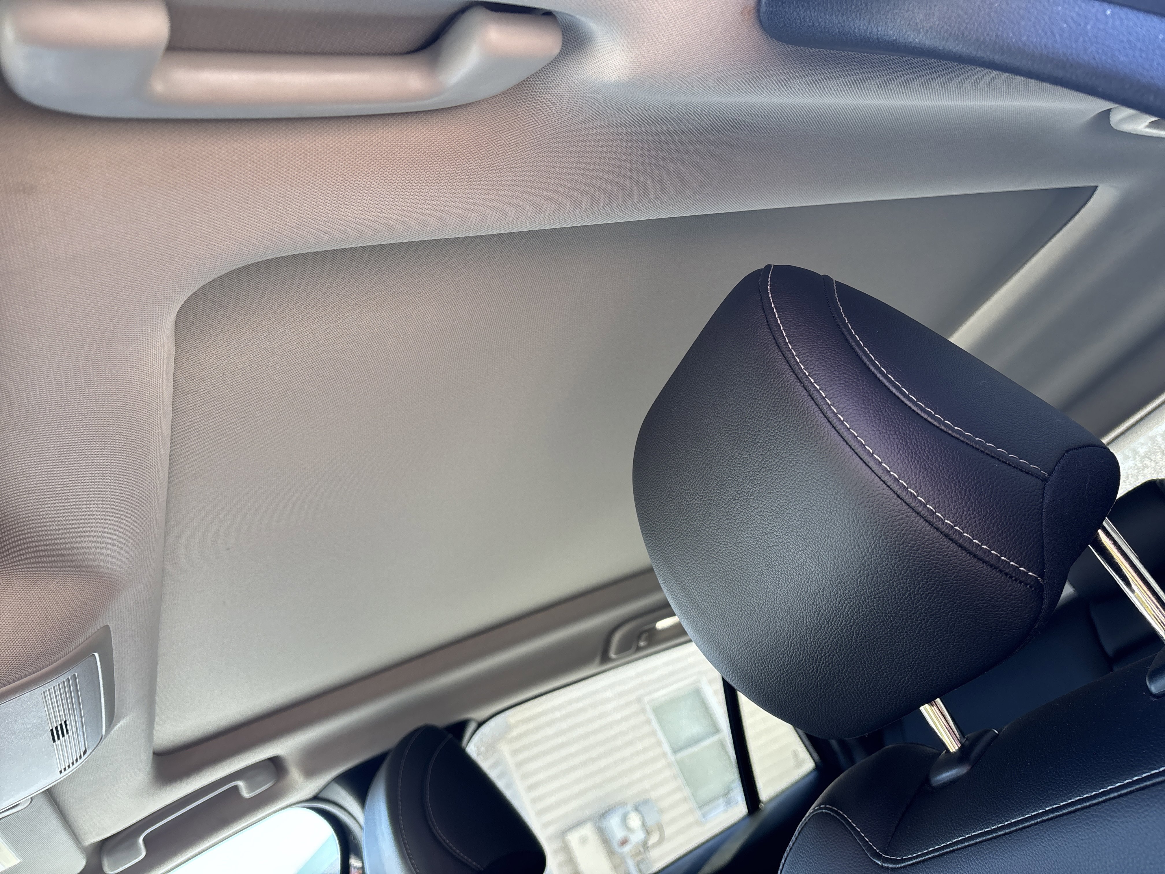 Used 2025 MAZDA CX-50 AWD 2.5 S w/ Premium Package image 29