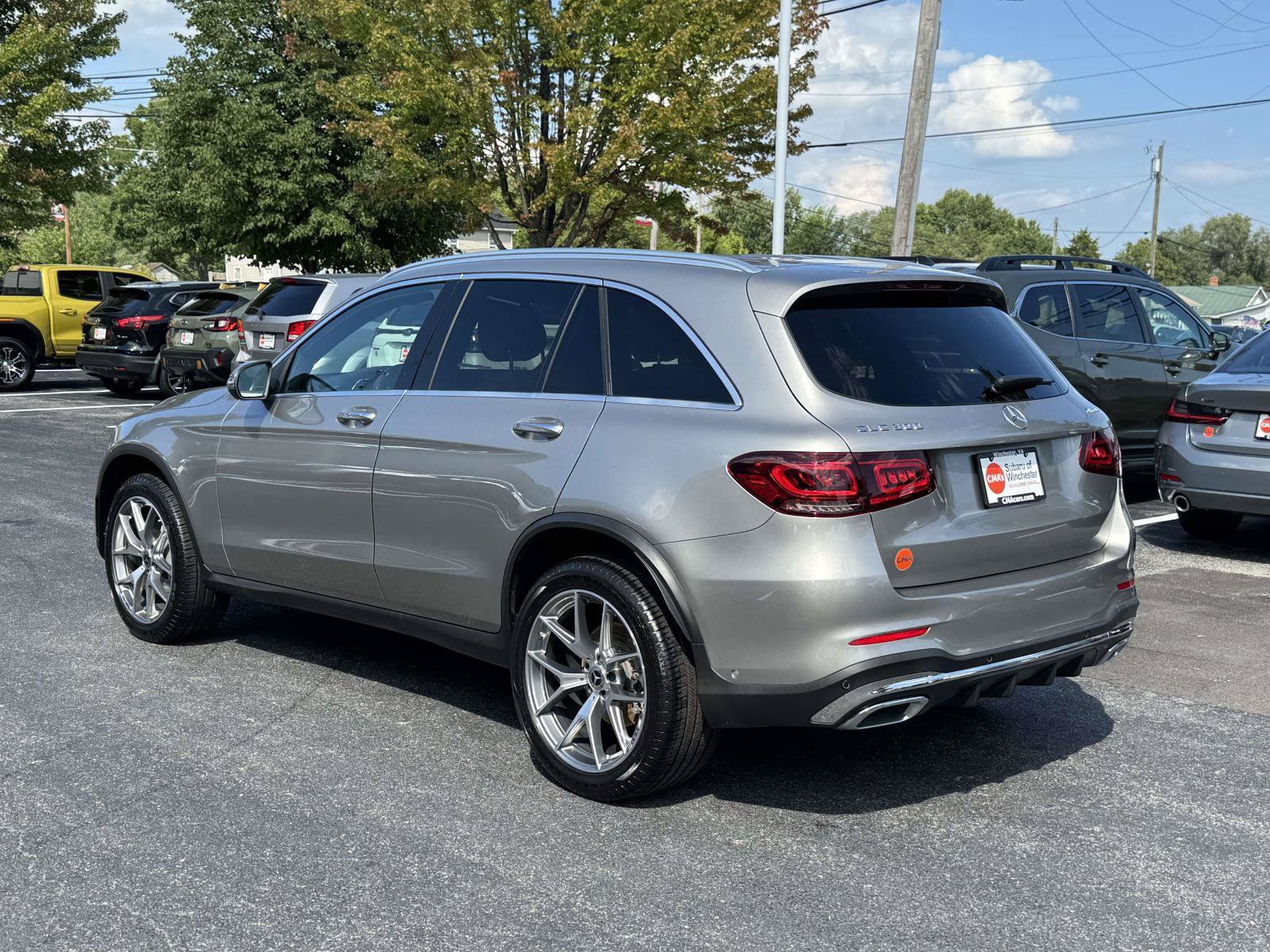 Used 2021 Mercedes-Benz GLC 300 4MATIC image 4