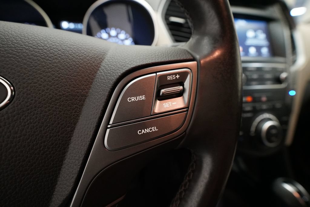 Used 2018 Hyundai Santa Fe Sport AWD/4WD image 19