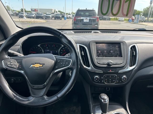 Used 2020 Chevrolet Equinox LT w/ Driver Convenience Package FWD image 9