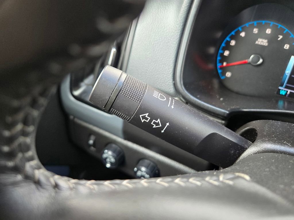 Used 2018 Chevrolet Colorado Z71 AWD/4WD image 22