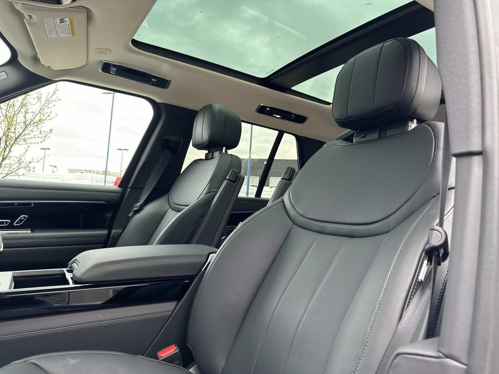 New 2026 Land Rover Range Rover SE AWD/4WD image 21
