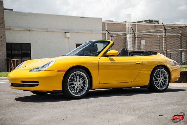 Used 2000 Porsche 911 Carrera 4 image 40