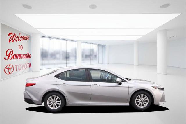 Certified 2025 Toyota Camry LE image 5