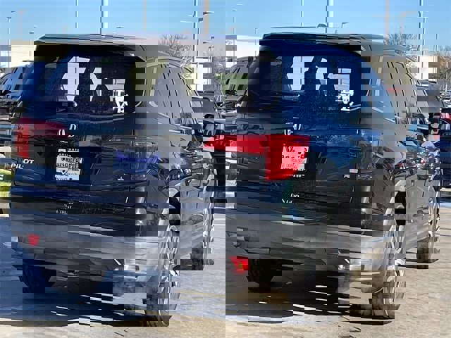 Used 2016 Honda Pilot EX image 4