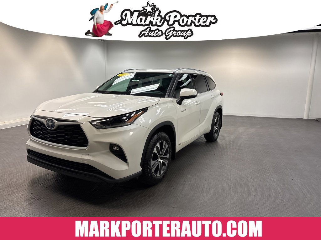 Used 2021 Toyota Highlander XLE
