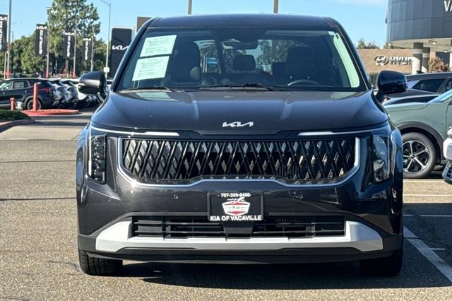Certified 2026 Kia Carnival LXS FWD image 11