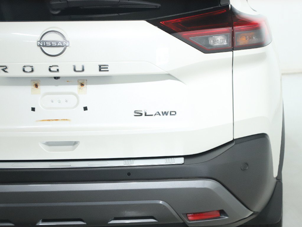 Certified 2023 Nissan Rogue SL AWD/4WD image 45