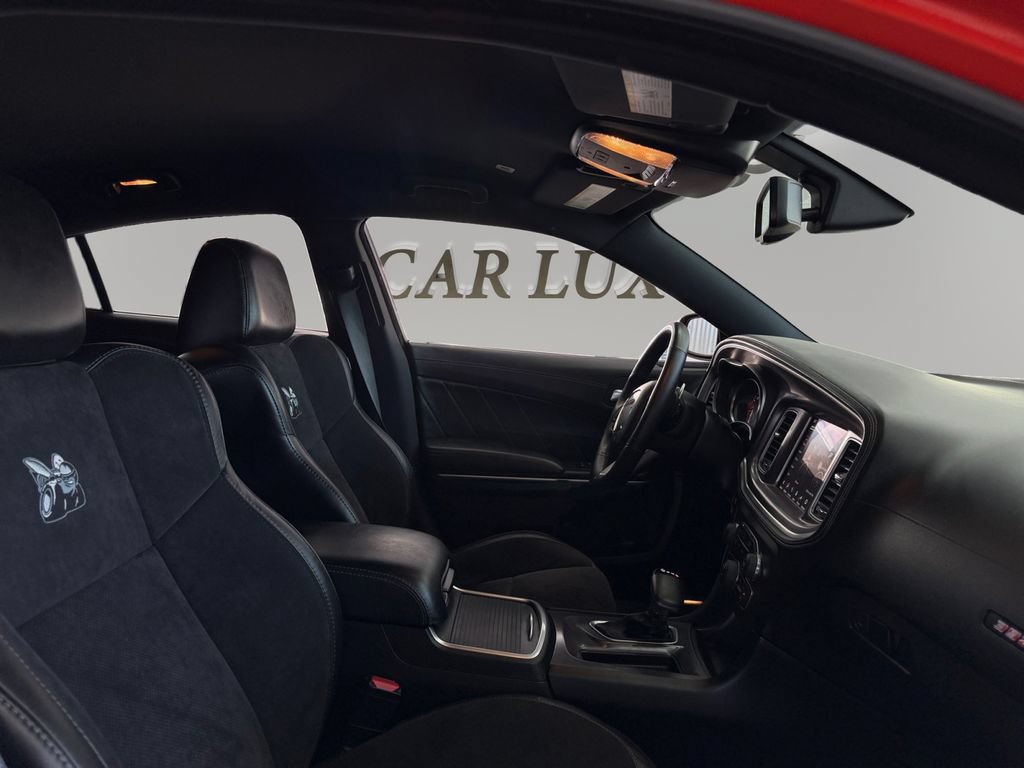 Used 2020 Dodge Charger Scat Pack RWD image 15