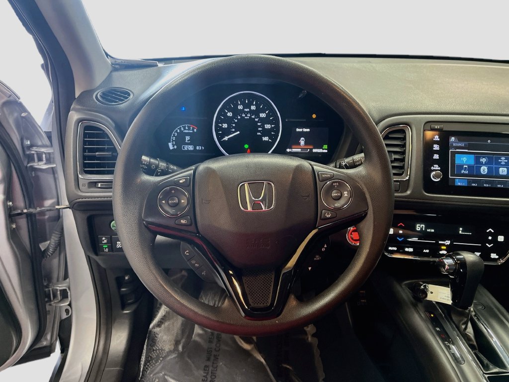 Used 2022 Honda HR-V EX image 11