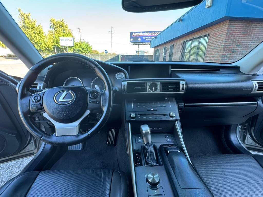 Used 2015 Lexus IS 250 w/ Navigation System Package RWD image 15