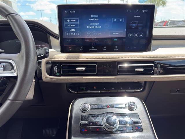 Used 2022 Lincoln Nautilus FWD image 14