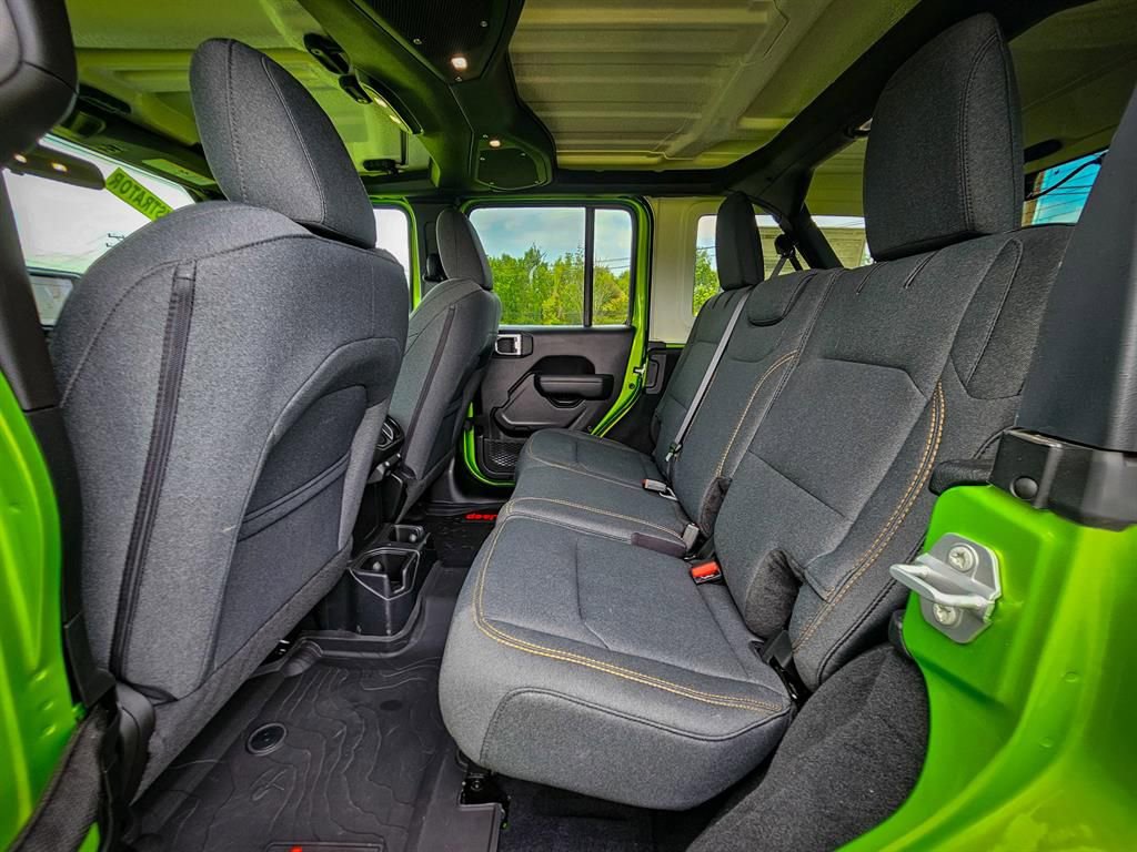 New 2025 Jeep Wrangler Sport S image 30