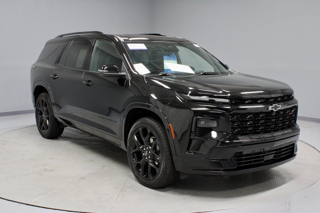 Used 2024 Chevrolet Traverse RS
