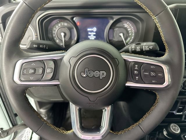 Used 2024 Jeep Wrangler Unlimited Sahara image 20