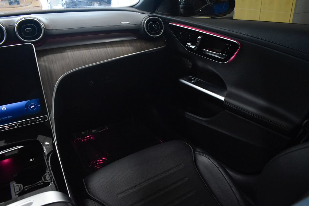 Used 2023 Mercedes-Benz C 300 4MATIC Sedan image 18
