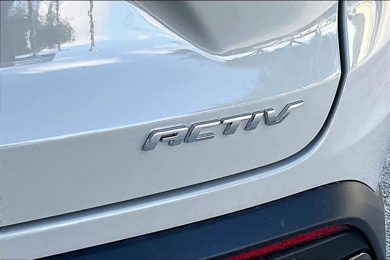 New 2026 Chevrolet Trax ACTIV w/ Driver Confidence Package FWD image 15
