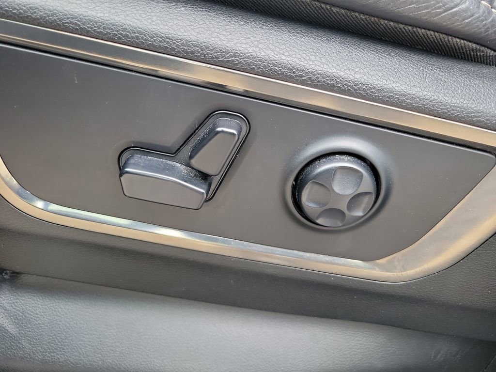 Used 2020 RAM 1500 Laramie Limited image 22