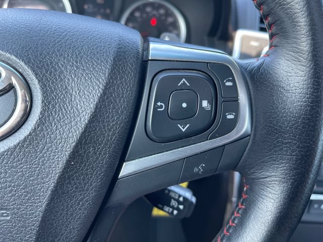 Used 2016 Toyota Camry XSE w/ Moonroof Package FWD image 23