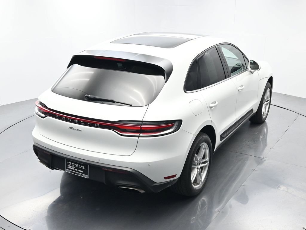 Certified 2023 Porsche Macan AWD/4WD image 38