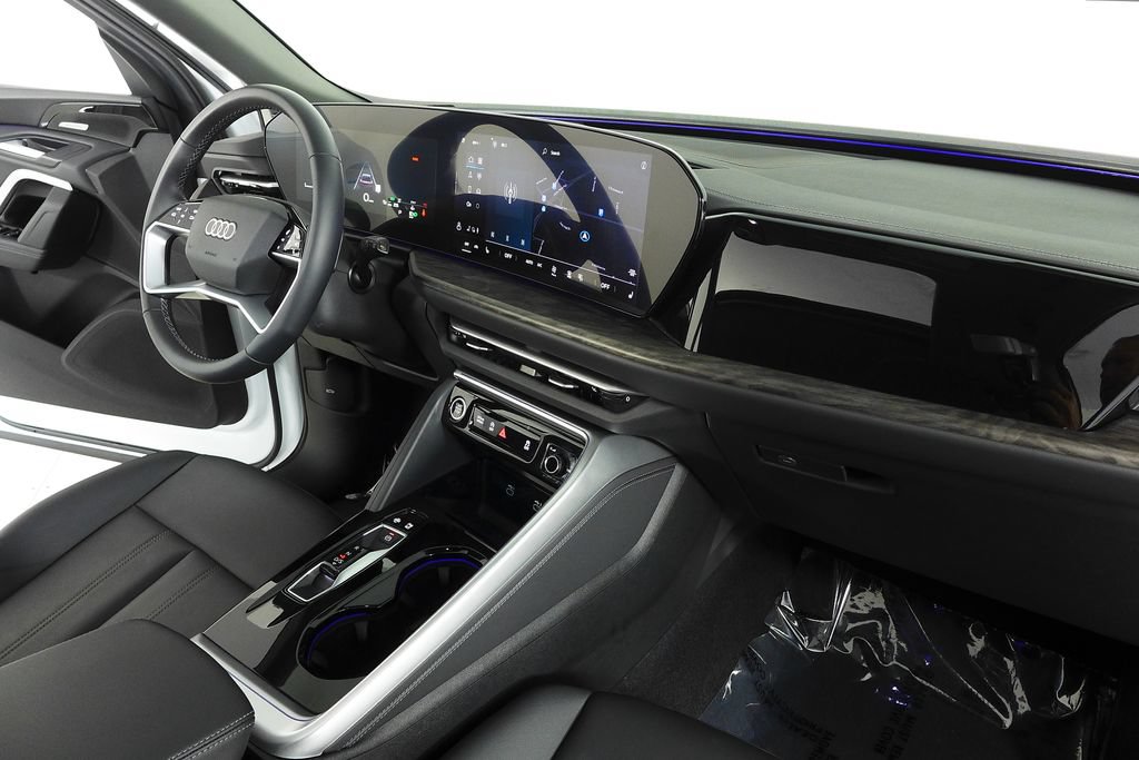 Used 2025 Audi Q5 Premium Plus w/ Premium Plus AWD/4WD image 13