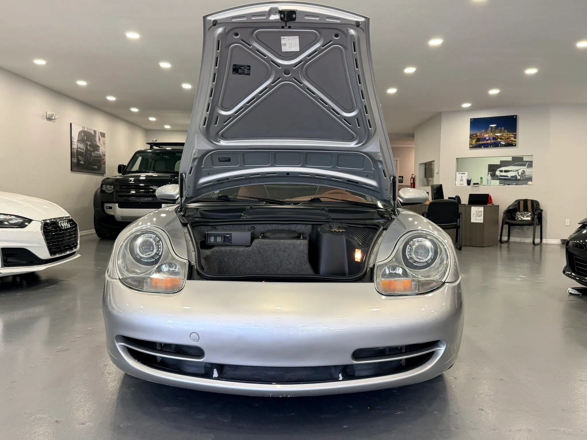 Used 2000 Porsche 911 Carrera 4 AWD/4WD image 31