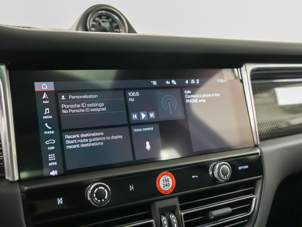 New 2026 Porsche Macan GTS AWD/4WD image 30