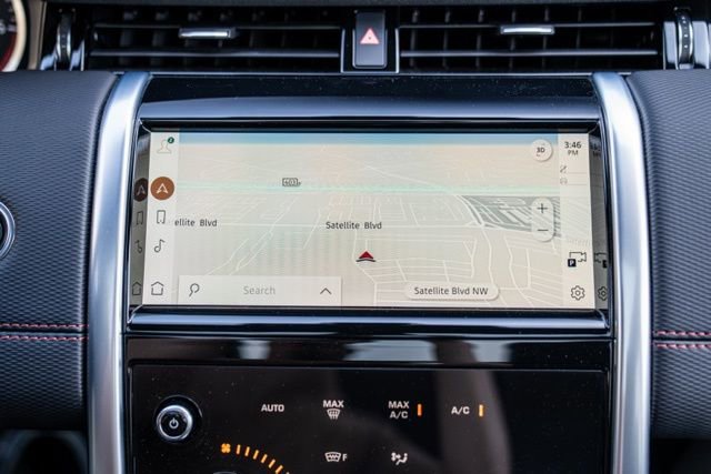 Used 2023 Land Rover Discovery Sport S R-Dynamic image 32