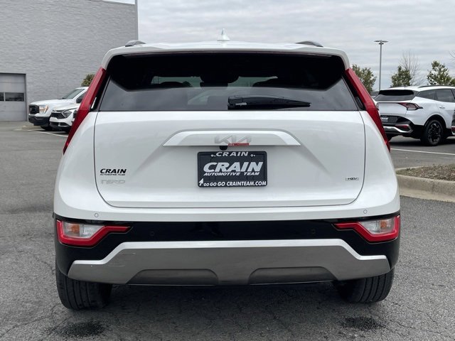 New 2025 Kia Niro EX Touring image 6