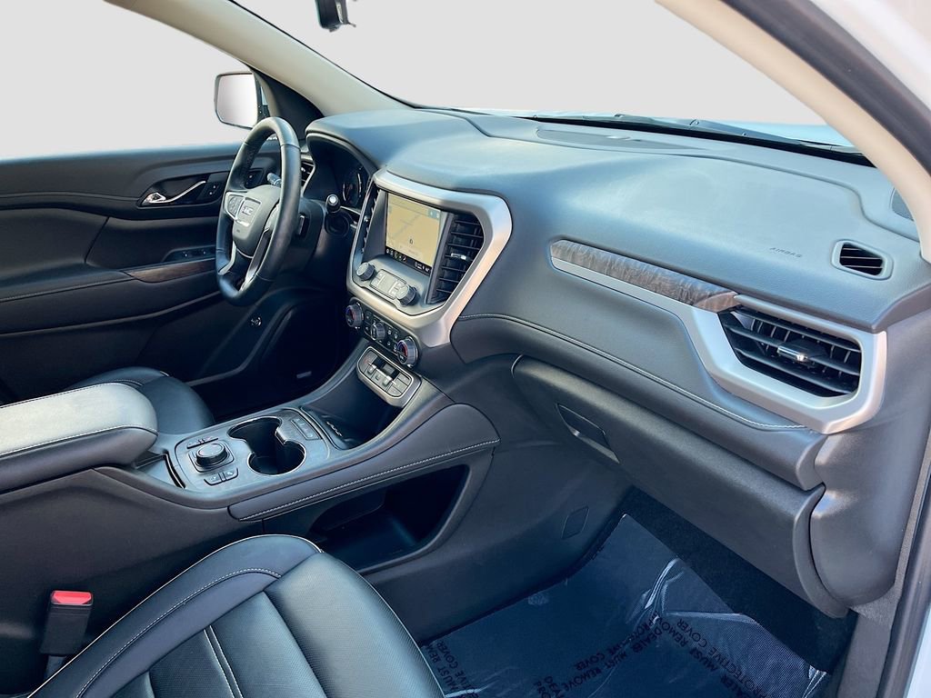 Used 2023 GMC Acadia Denali w/ Denali Technology Package image 32