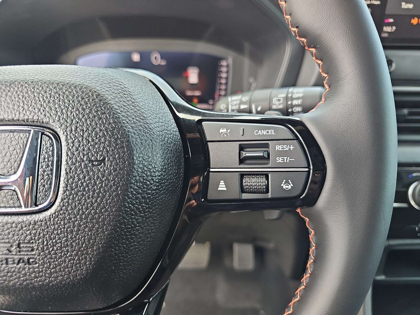 New 2026 Honda Pilot Sport image 20